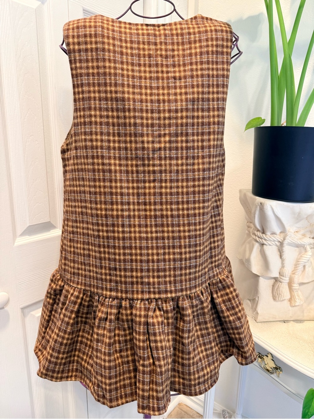 VTG Fall Dark academia 90s Preppy Cider Brown Plaid V-Neck Ruffle Hem Mini Dress - Picture 4 of 7